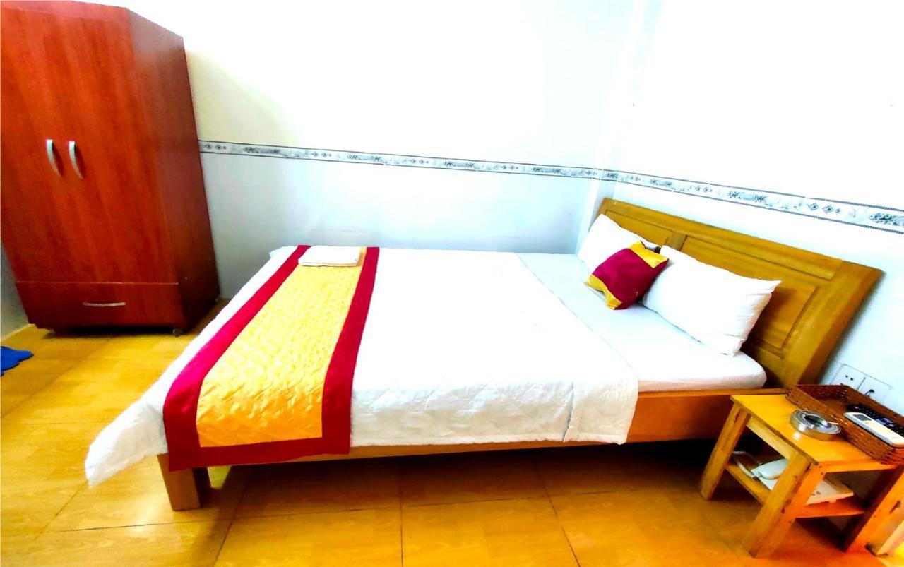 Khách sạn Hoang Xuan 797 Ha Huy Giap